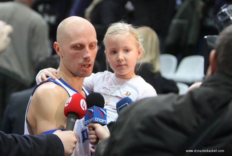 Дмитрий Домани с дочкой
