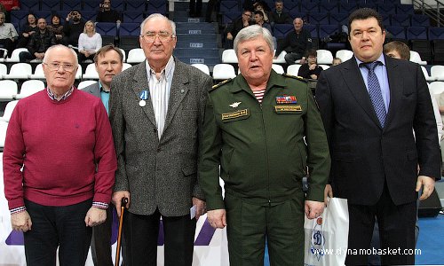 Церемония вручения памятных медалей в честь 90-летия Общества "Динамо"  (фото - Анна Астахова, dynamobasket.com)